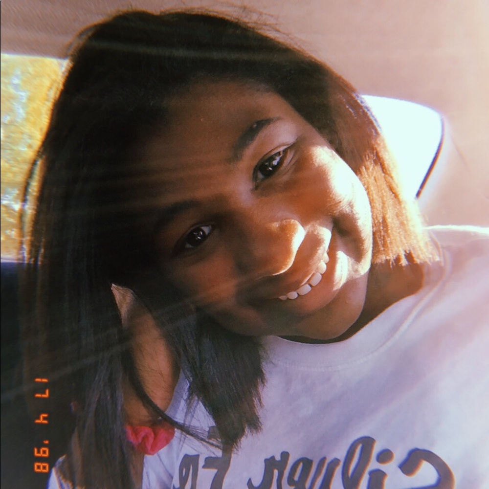 Meet your Posher, Tomesha